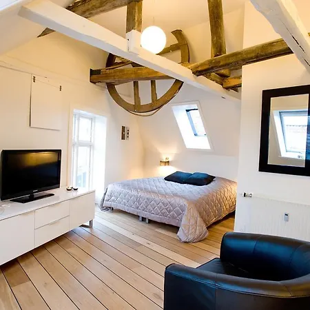 Couette-café Den Gamle Kobmandsgaard Bed & Breakfast