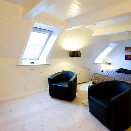 Couette-café Den Gamle Kobmandsgaard Bed & Breakfast