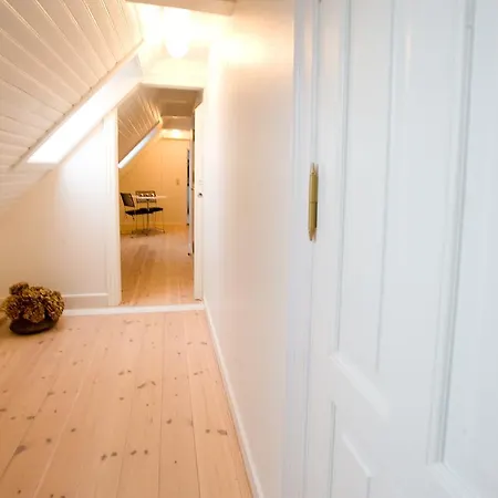 Den Gamle Kobmandsgaard Bed & Breakfast Ribe